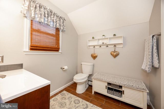 13 MARSHALL CIR, Downingtown, PA 19335