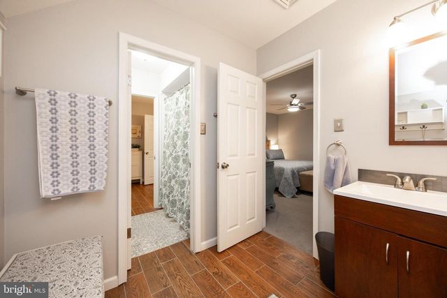 13 MARSHALL CIR, Downingtown, PA 19335