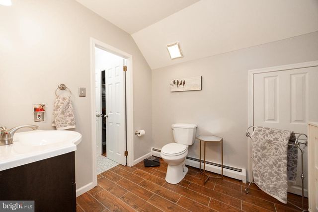 13 MARSHALL CIR, Downingtown, PA 19335