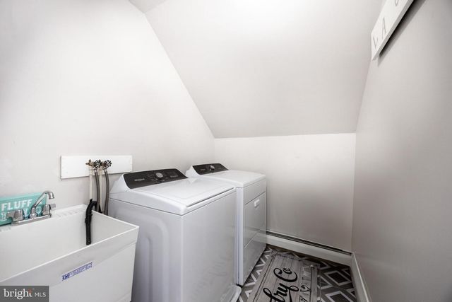 13 MARSHALL CIR, Downingtown, PA 19335