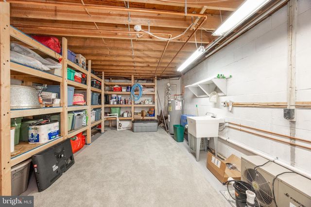 13 MARSHALL CIR, Downingtown, PA 19335