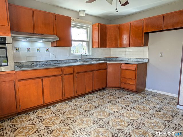 48 Amherst Street, Hartford, CT 06114