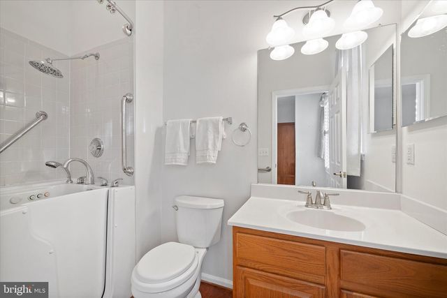 13963 CHELMSFORD DR, Gainesville, VA 20155