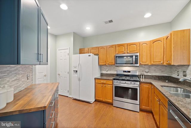 13963 CHELMSFORD DR, Gainesville, VA 20155