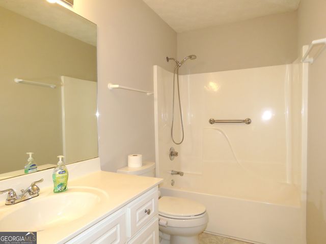 102 Chestnut Hill Drive, Canton, GA 30114