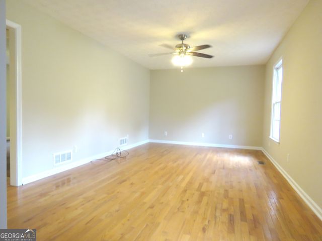 102 Chestnut Hill Drive, Canton, GA 30114