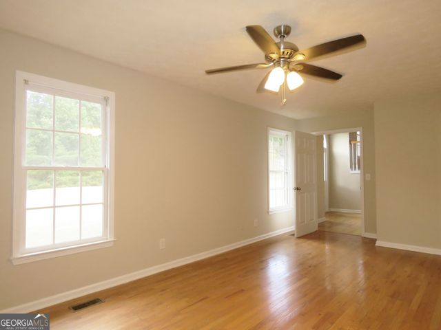102 Chestnut Hill Drive, Canton, GA 30114