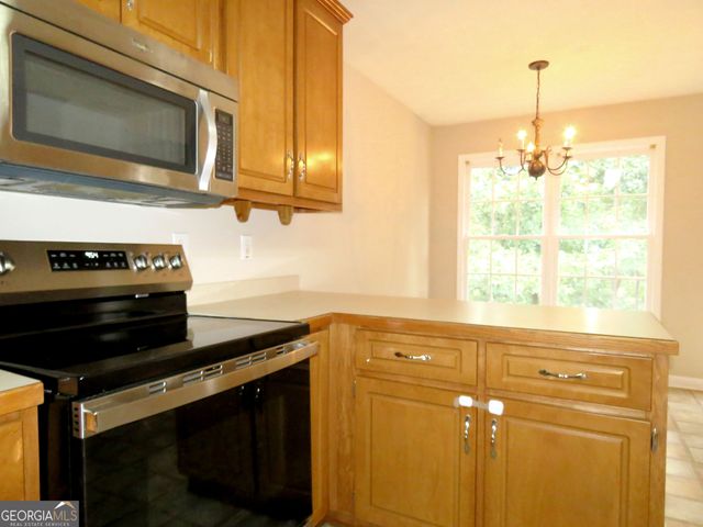102 Chestnut Hill Drive, Canton, GA 30114