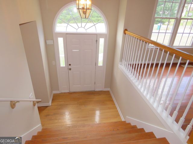 102 Chestnut Hill Drive, Canton, GA 30114