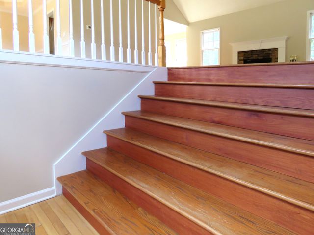 102 Chestnut Hill Drive, Canton, GA 30114