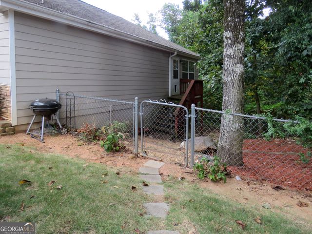 102 Chestnut Hill Drive, Canton, GA 30114