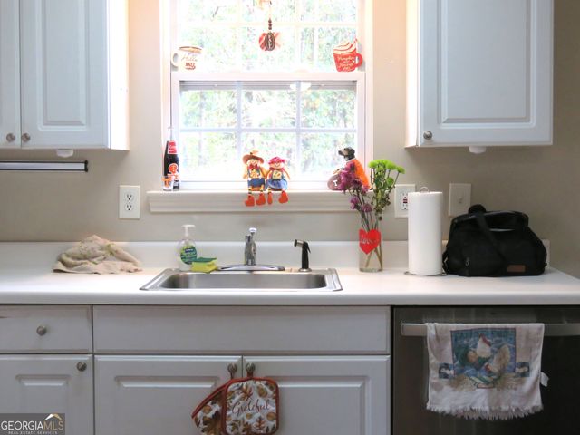 102 Chestnut Hill Drive, Canton, GA 30114