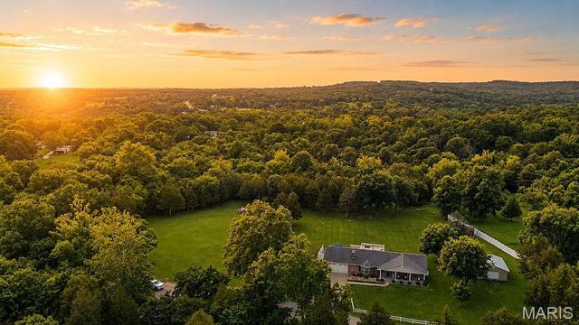 5954 Hulsey Road, Park Hills, MO 63601