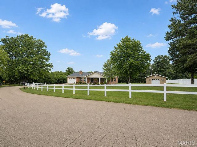 5954 Hulsey Road, Park Hills, MO 63601