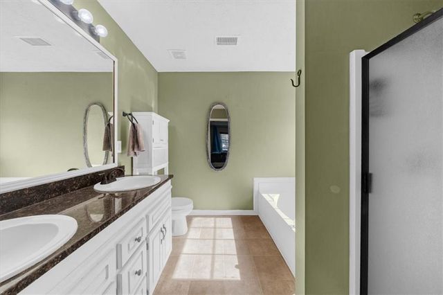 900 Willow Springs Court, Loganville, GA 30052