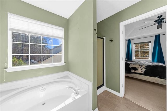 900 Willow Springs Court, Loganville, GA 30052