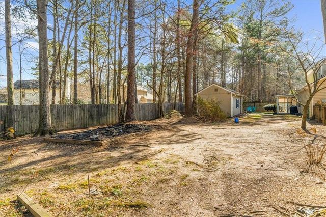 900 Willow Springs Court, Loganville, GA 30052