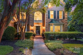 4413 Playfair Lane, Charlotte, NC 28277