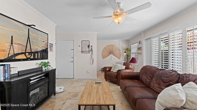 913 S Colonial Court Unit B, Indian Harbour Beach, FL 32937