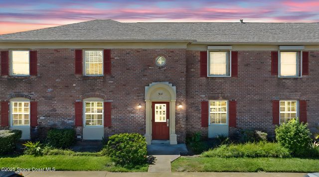 913 S Colonial Court Unit B, Indian Harbour Beach, FL 32937