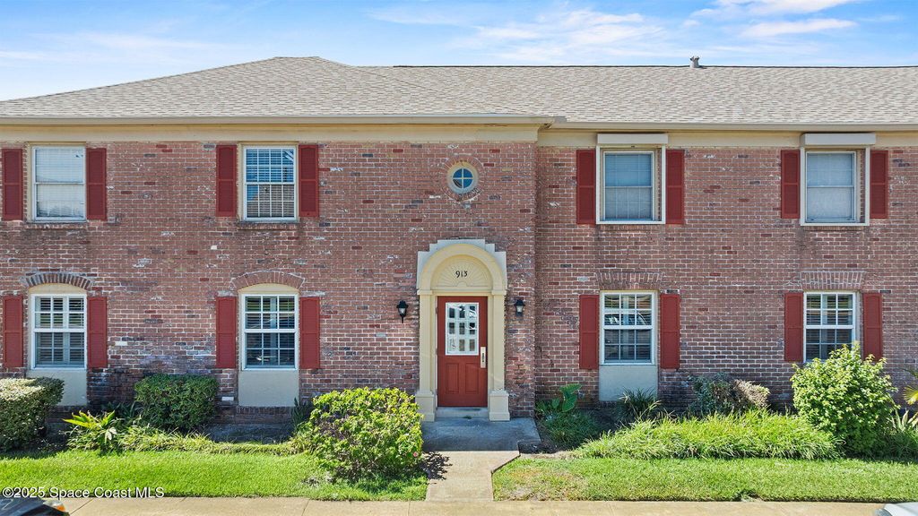 913 S Colonial Court Unit B, Indian Harbour Beach, FL 32937