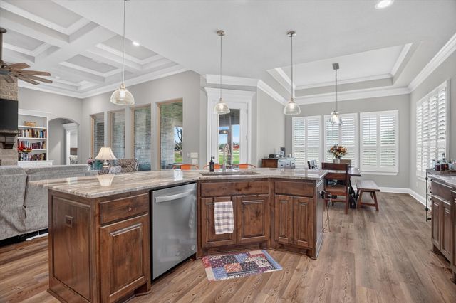 1136 Tremont Lane, Granbury, TX 76049