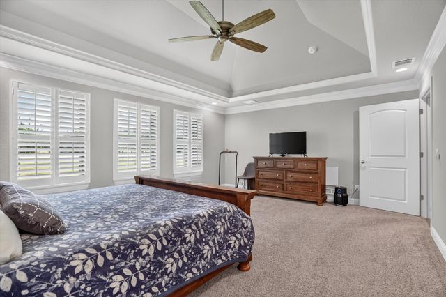 1136 Tremont Lane, Granbury, TX 76049