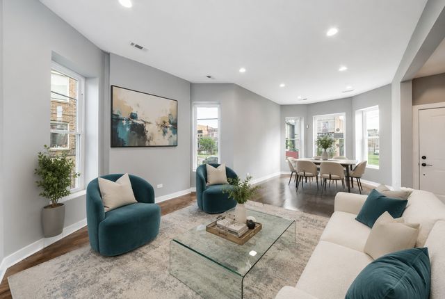 4140 W WILCOX Street, Chicago, IL 60624
