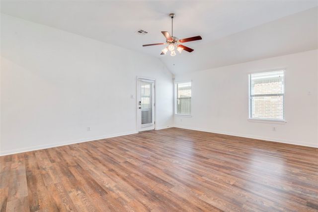 516 Hot Spring VLY, Buda, TX 78610