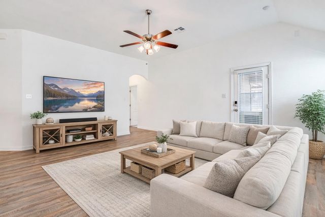 516 Hot Spring VLY, Buda, TX 78610