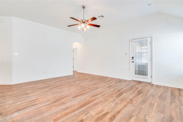 516 Hot Spring VLY, Buda, TX 78610