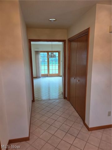 220 Montgomery Drive, Canfield, OH 44406