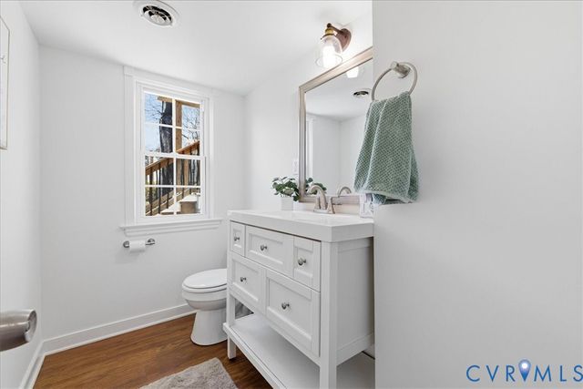 11719 Heathmere Cres, Midlothian, VA 23113