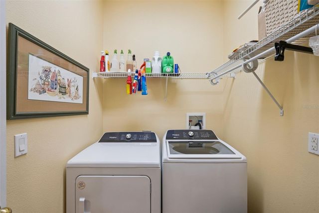 2409 EMERALD ROSE WAY, Apopka, FL 32712