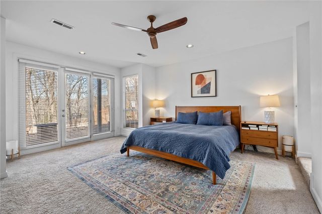 596 Rockcliff Road, Fayetteville, AR 72701