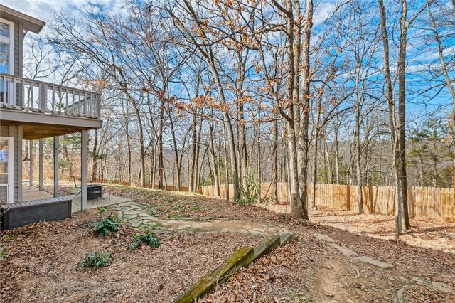 596 Rockcliff Road, Fayetteville, AR 72701