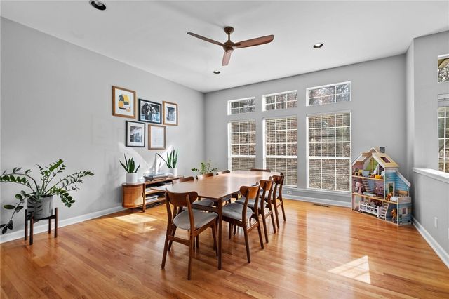 596 Rockcliff Road, Fayetteville, AR 72701