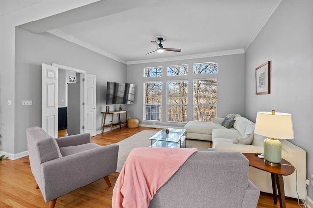 596 Rockcliff Road, Fayetteville, AR 72701