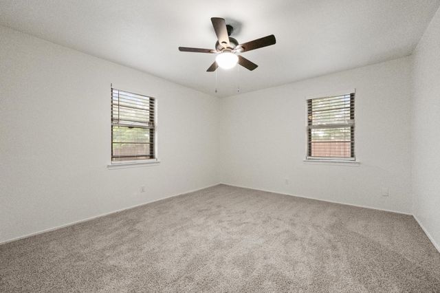 1710 Western Park Drive, Dallas, TX 75211