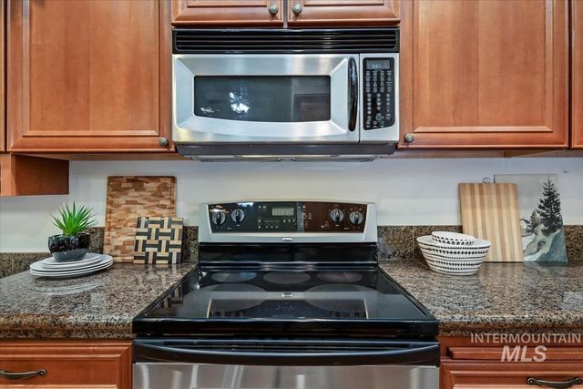 2308 E Chimere Dr, Meridian, ID 83646