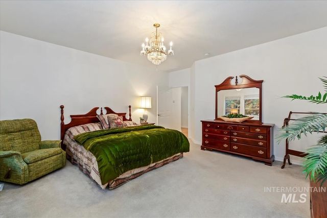 2308 E Chimere Dr, Meridian, ID 83646