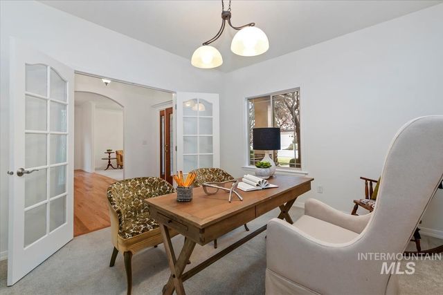 2308 E Chimere Dr, Meridian, ID 83646