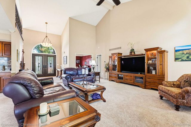 14281 Bournemuth Drive, Shelby Charter Township, MI 48315