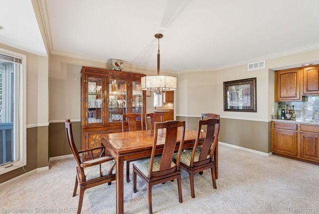 14281 Bournemuth Drive, Shelby Charter Township, MI 48315