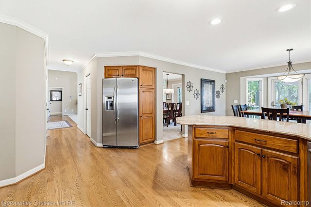 14281 Bournemuth Drive, Shelby Charter Township, MI 48315