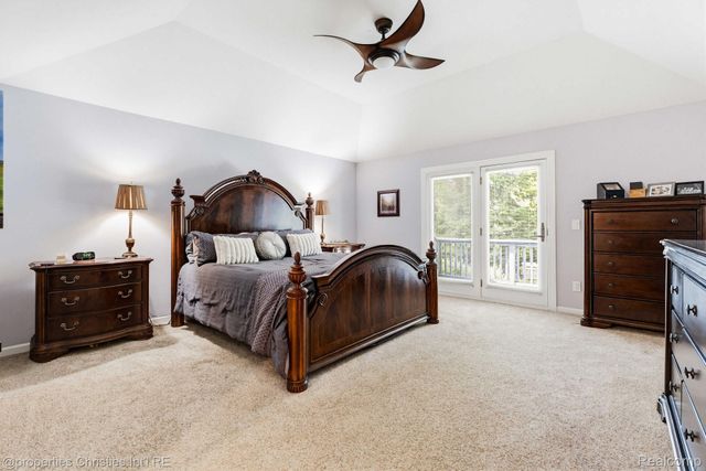 14281 Bournemuth Drive, Shelby Charter Township, MI 48315