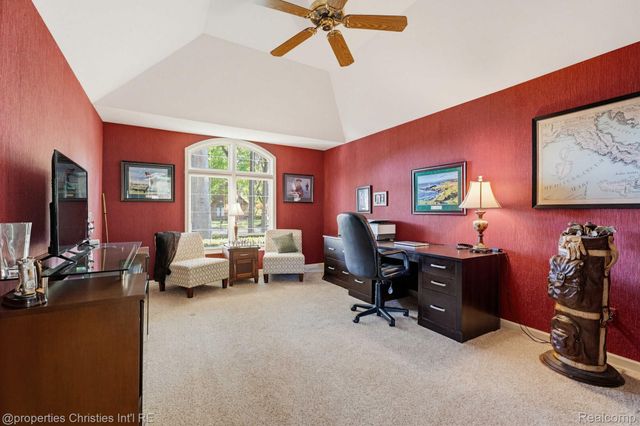 14281 Bournemuth Drive, Shelby Charter Township, MI 48315