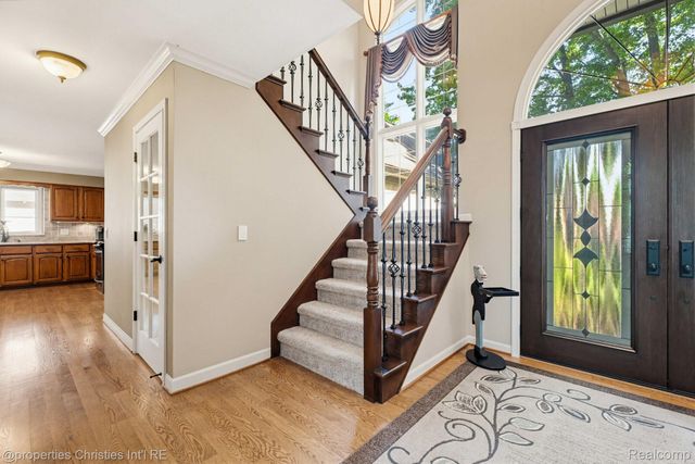14281 Bournemuth Drive, Shelby Charter Township, MI 48315