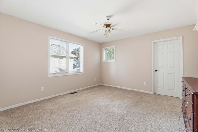 14281 Bournemuth Drive, Shelby Charter Township, MI 48315
