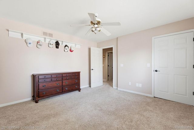 14281 Bournemuth Drive, Shelby Charter Township, MI 48315